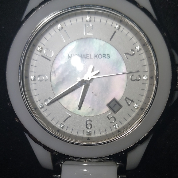 MICHAEL Michael Kors Silver and White Watch - Picture 6 of 6